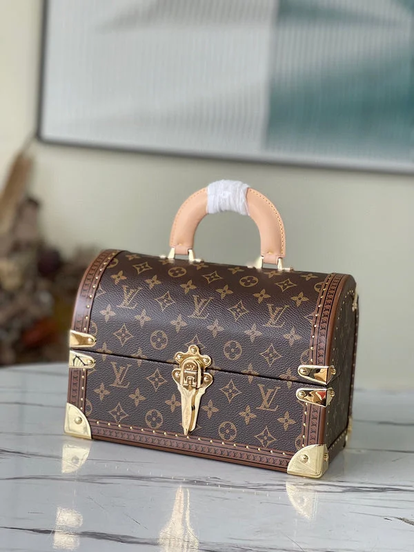 Ladies Louis Vuitton Capucines bags with gold - toned hardwareLadies Louis Vuitton Capucines bags with gold - toned hardwareBC - LOUIS VUITTON BAGS - 5373